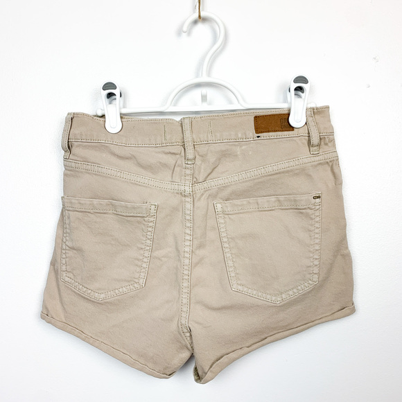 Garage Denim Beige Stretch Shorts - Picture 3 of 11